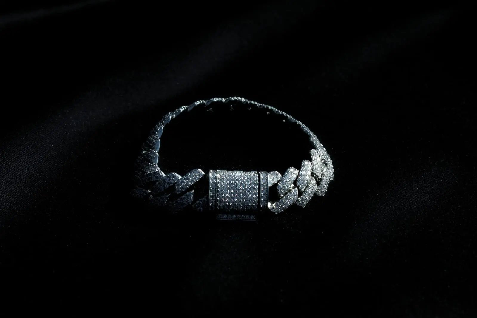 Bliss Cuban Link Bracelet White Gold - Stellar Sparque