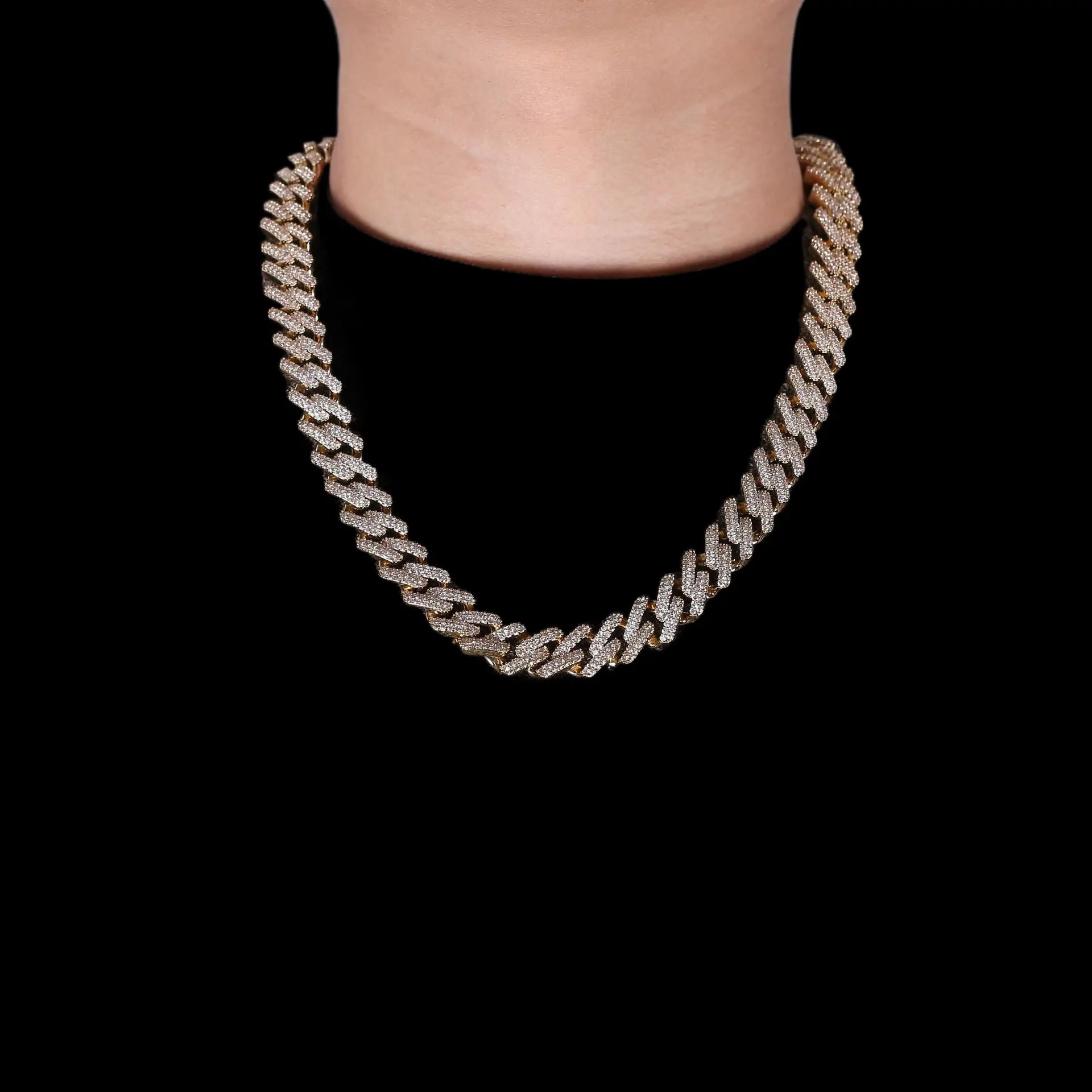 BOSS Miami Cuban Chain - Stellar Sparque