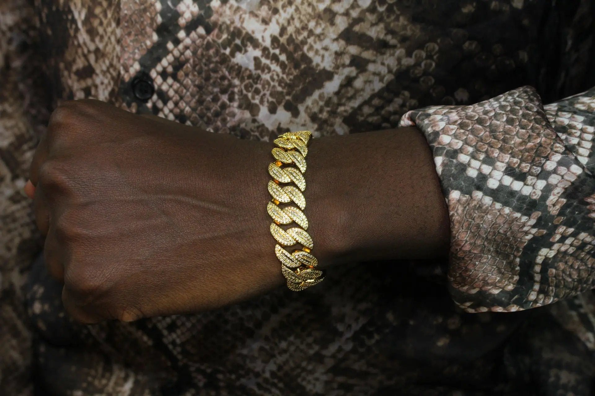 BUCKLE UP 15mm Miami Gold Cuban Bracelet - Stellar Sparque