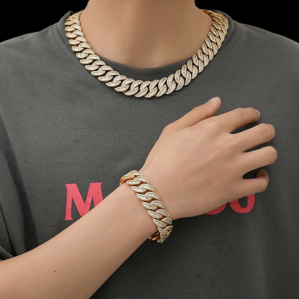BUCKLE UP 15mm Miami Gold Cuban Chain - Stellar Sparque