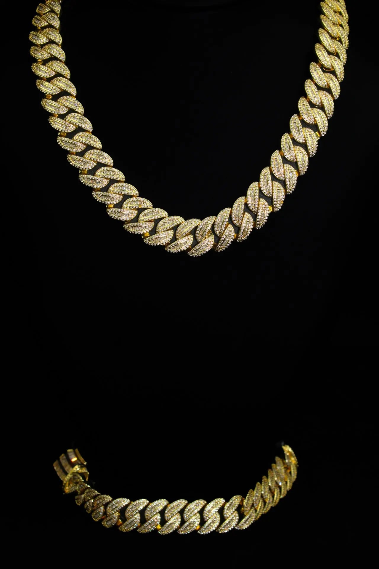 Buckle Up 20mm Gold Set - Stellar Sparque