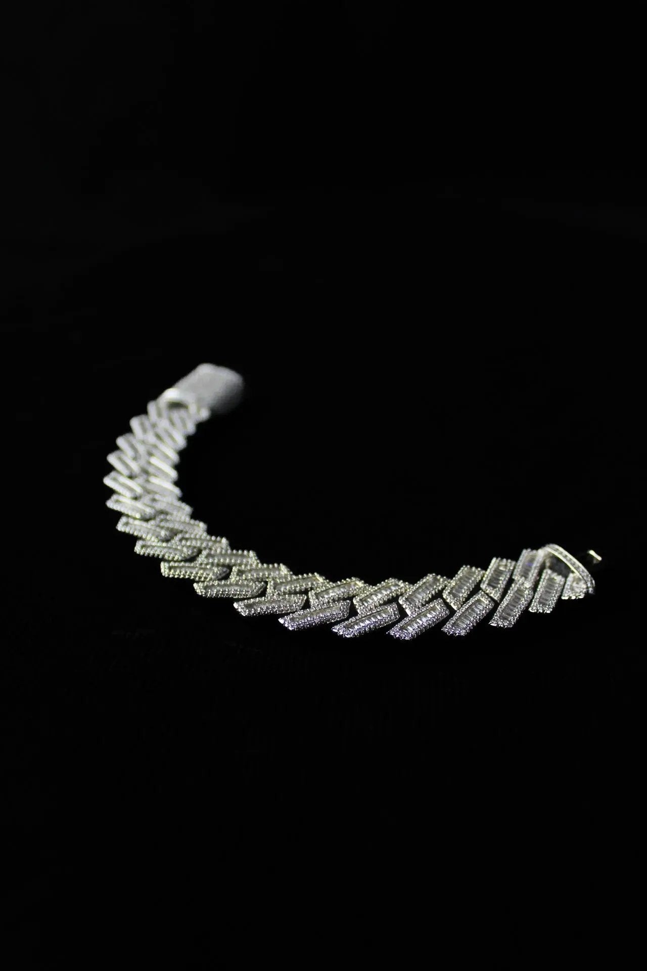 ENERGY 18mm Cuban Bracelet White Gold - Stellar Sparque