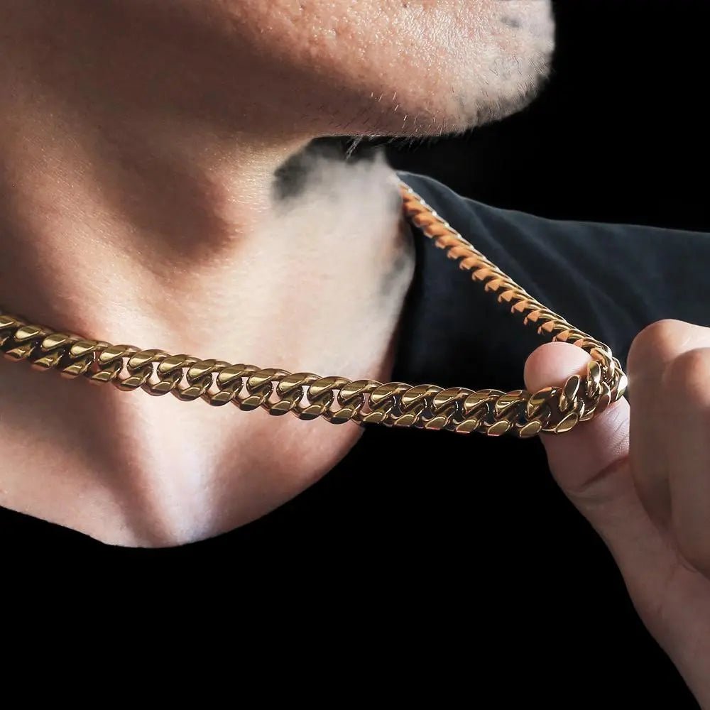 GLOW 10mm Cuban Necklace 18K Gold - Stellar Sparque