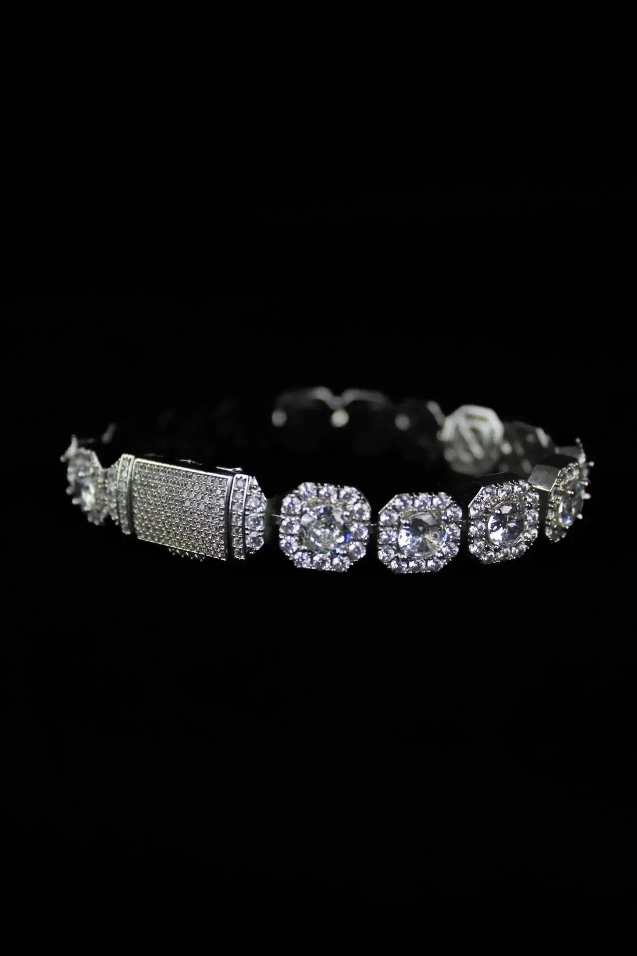 ICON 10mm Clustered Tennis Bracelet Platinum - Stellar Sparque
