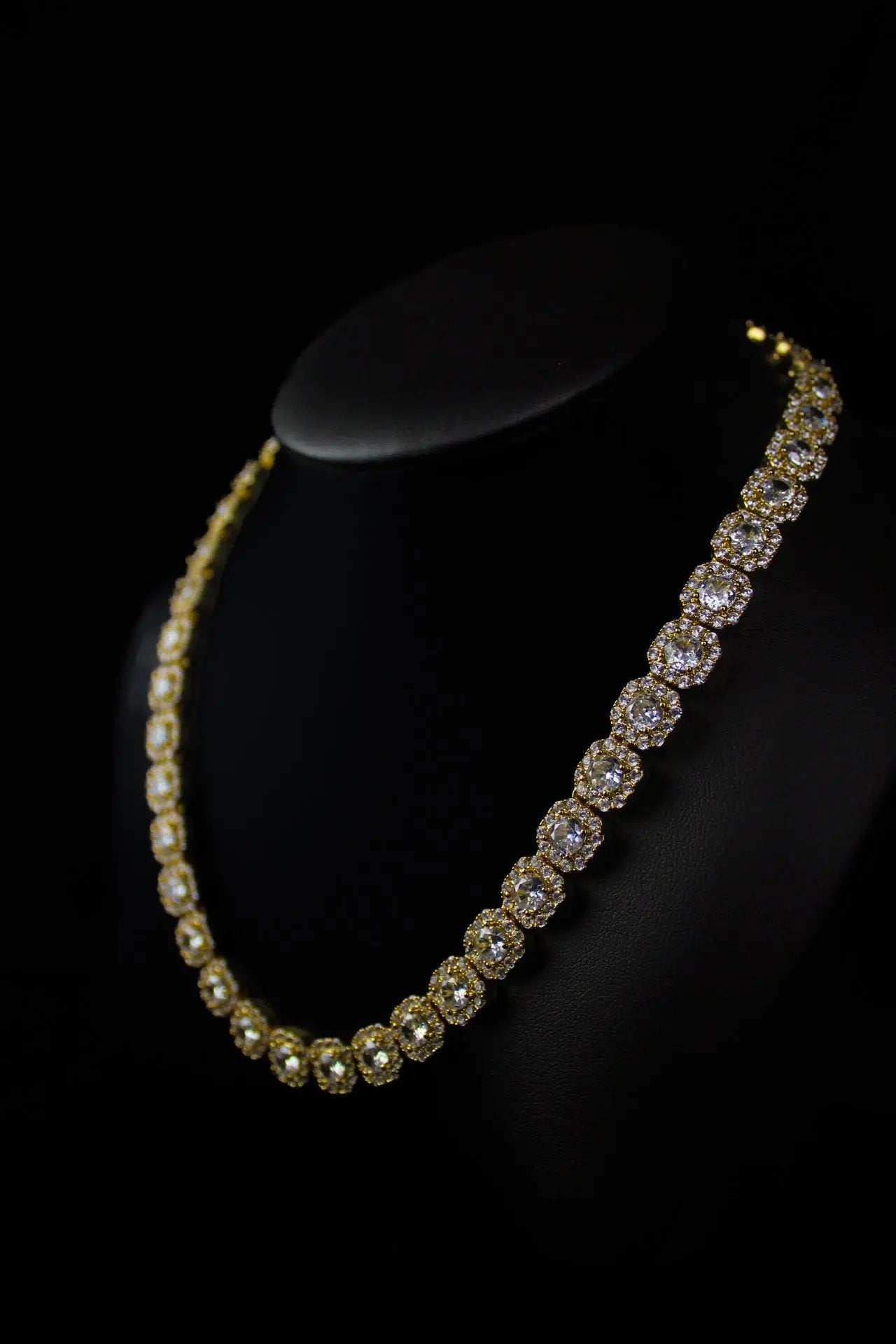 ICON 10mm Clustered Tennis Chain Gold - Stellar Sparque