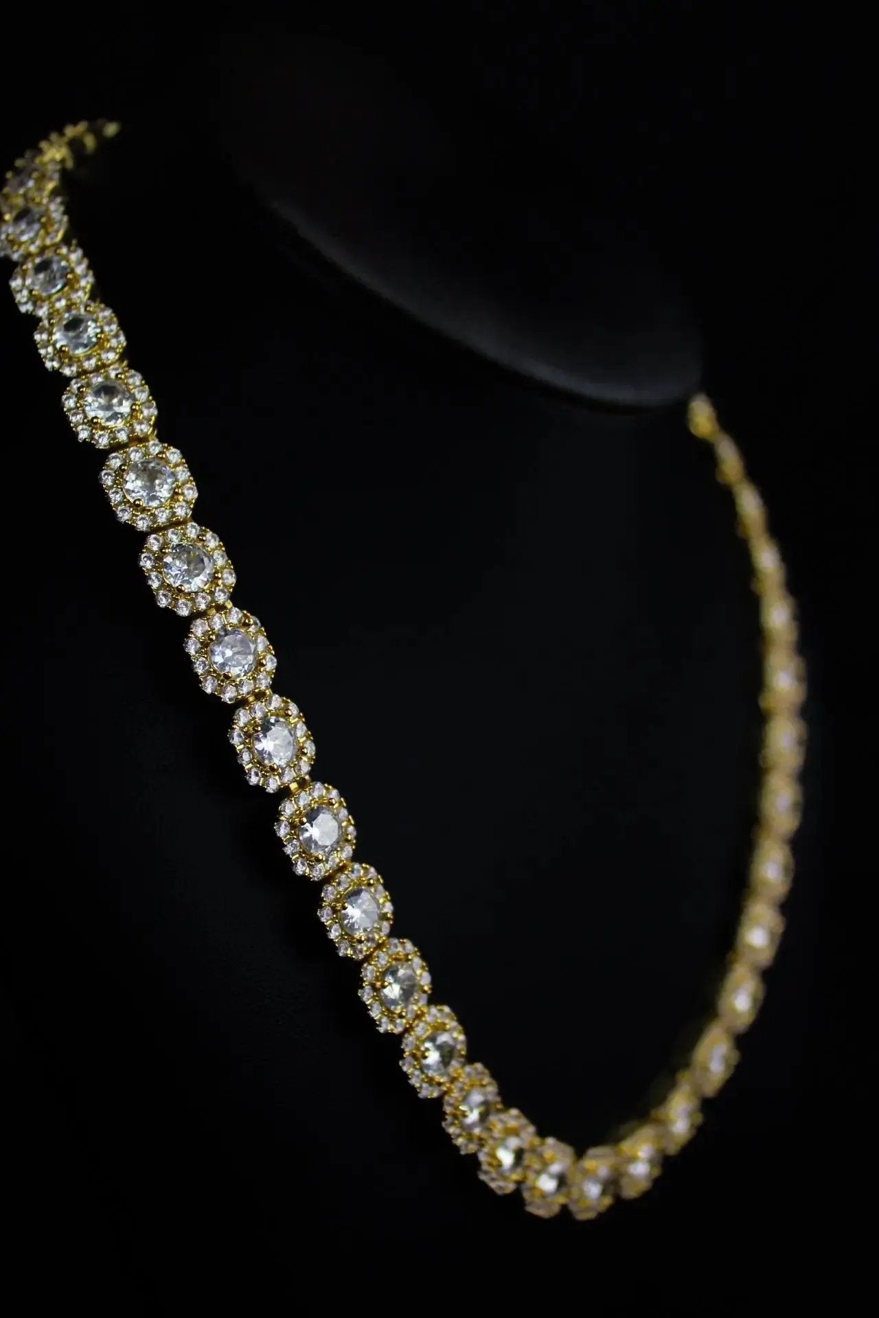 ICON 10mm Clustered Tennis Chain Gold - Stellar Sparque