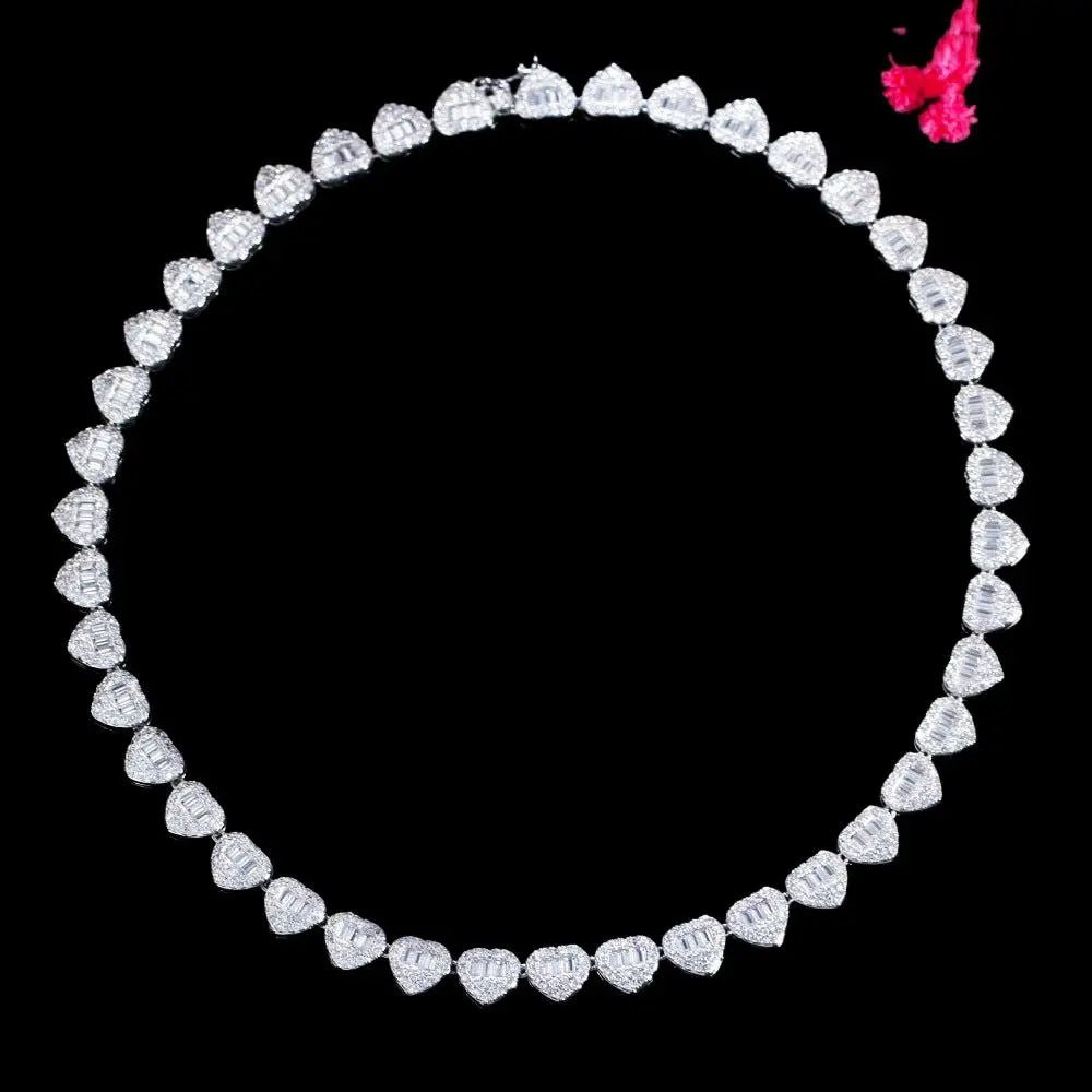 LJUBAV Heart - shaped Clustered Cuban Necklace - Stellar Sparque