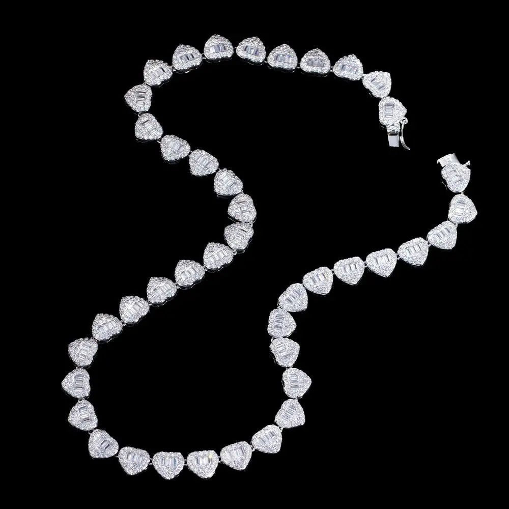 LJUBAV Heart - shaped Clustered Cuban Necklace - Stellar Sparque