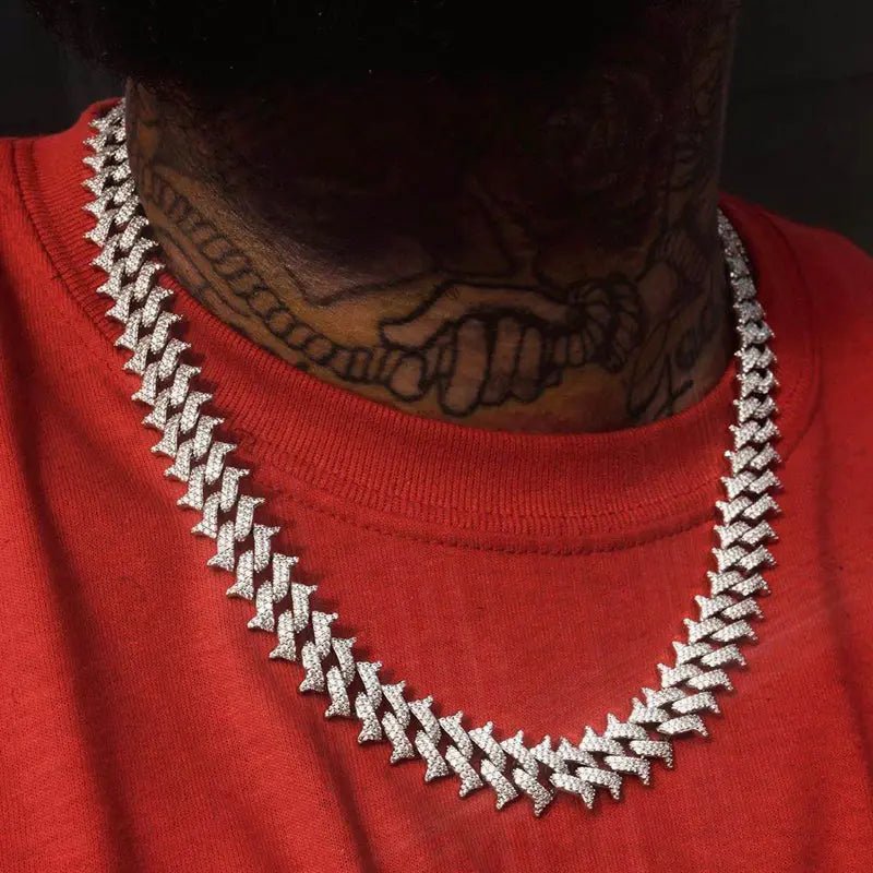 LOCKED Spike Cuban Chain - Stellar Sparque