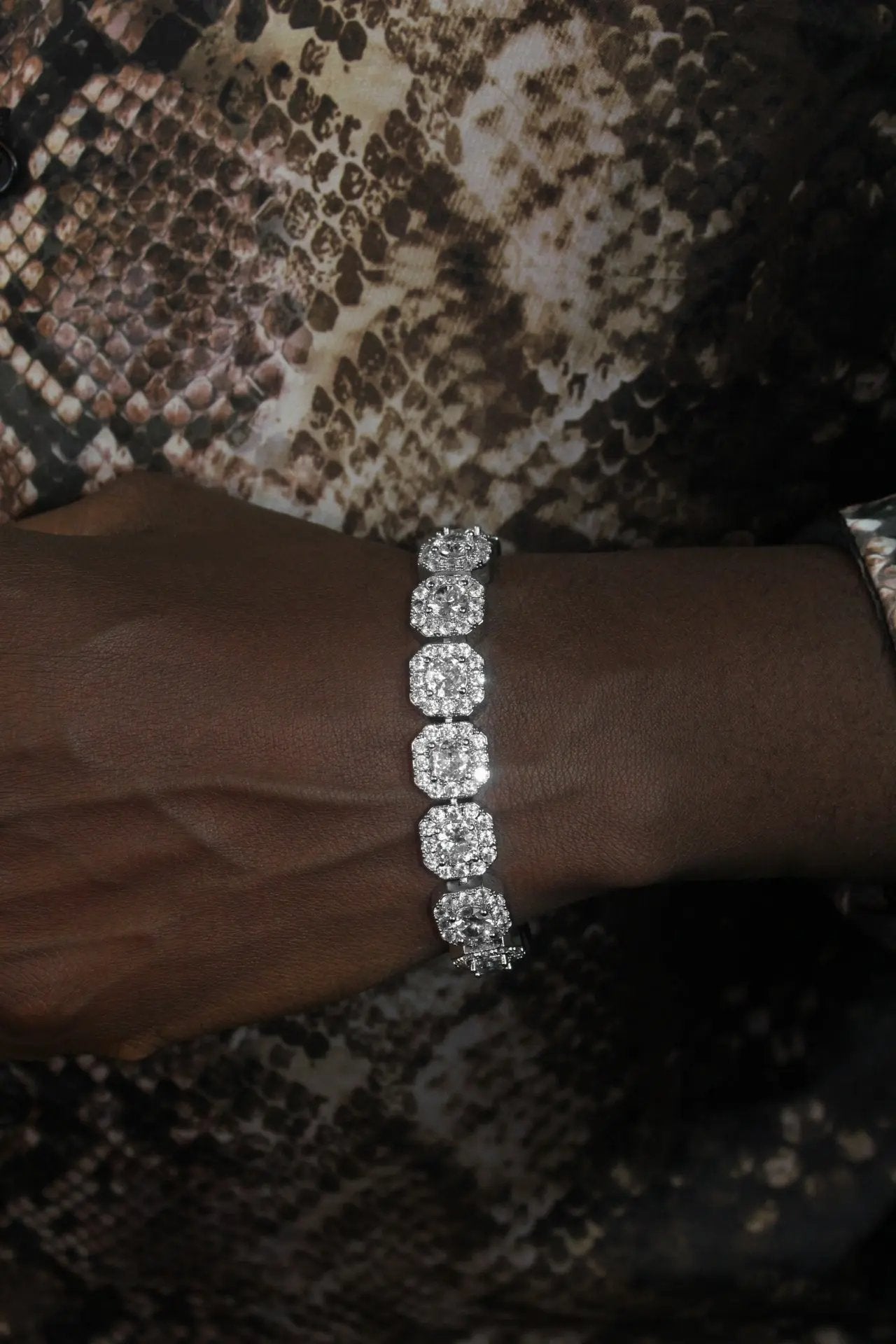 Prince 12mm Clustered Tennis Bracelet White Gold - Stellar Sparque