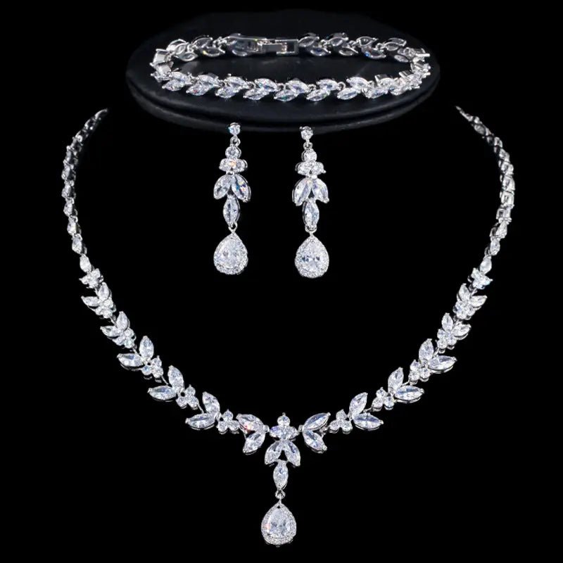 QUIET LUXURY 3 Pieces Set - Stellar Sparque