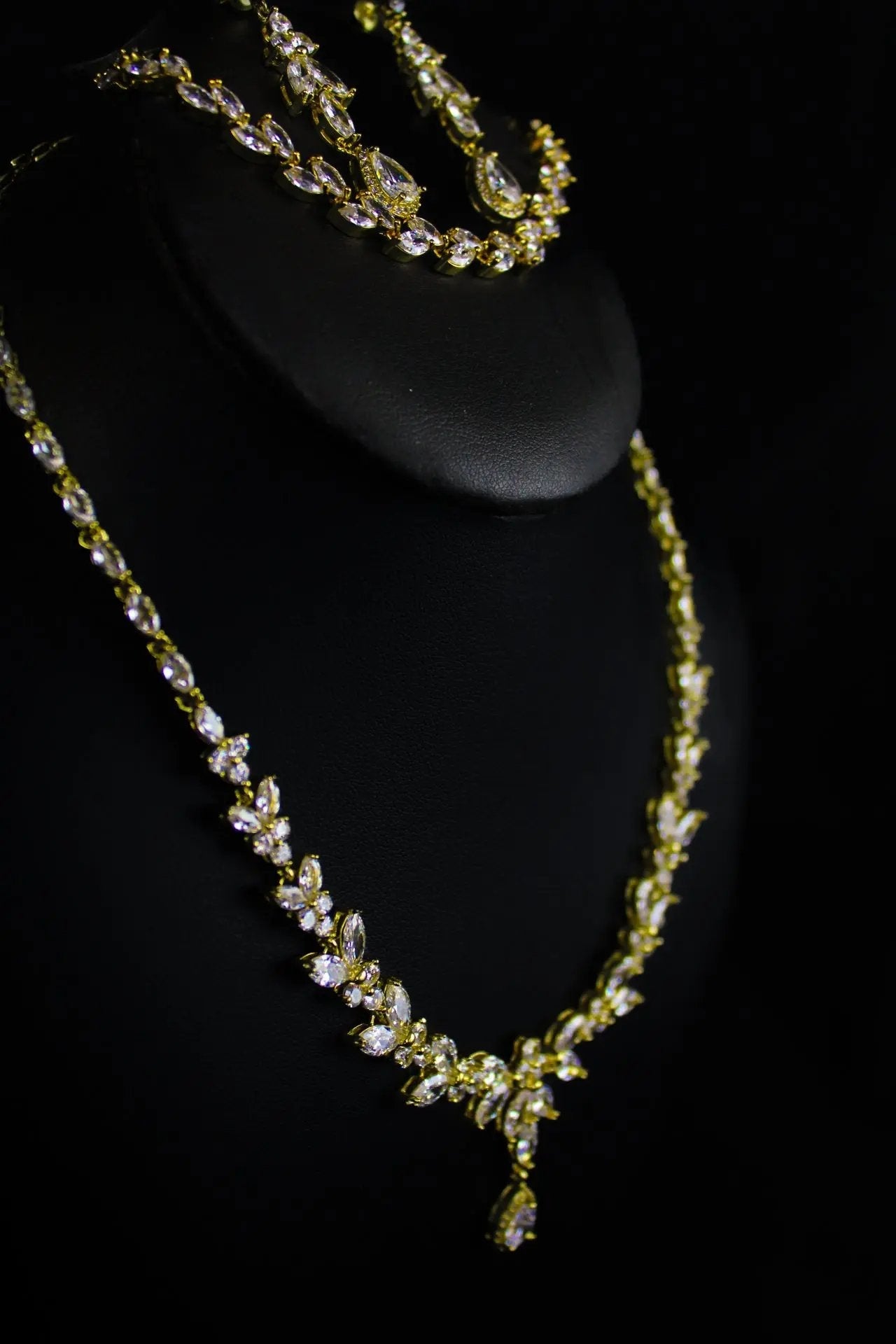 QUIET LUXURY 3 Pieces Set - Stellar Sparque