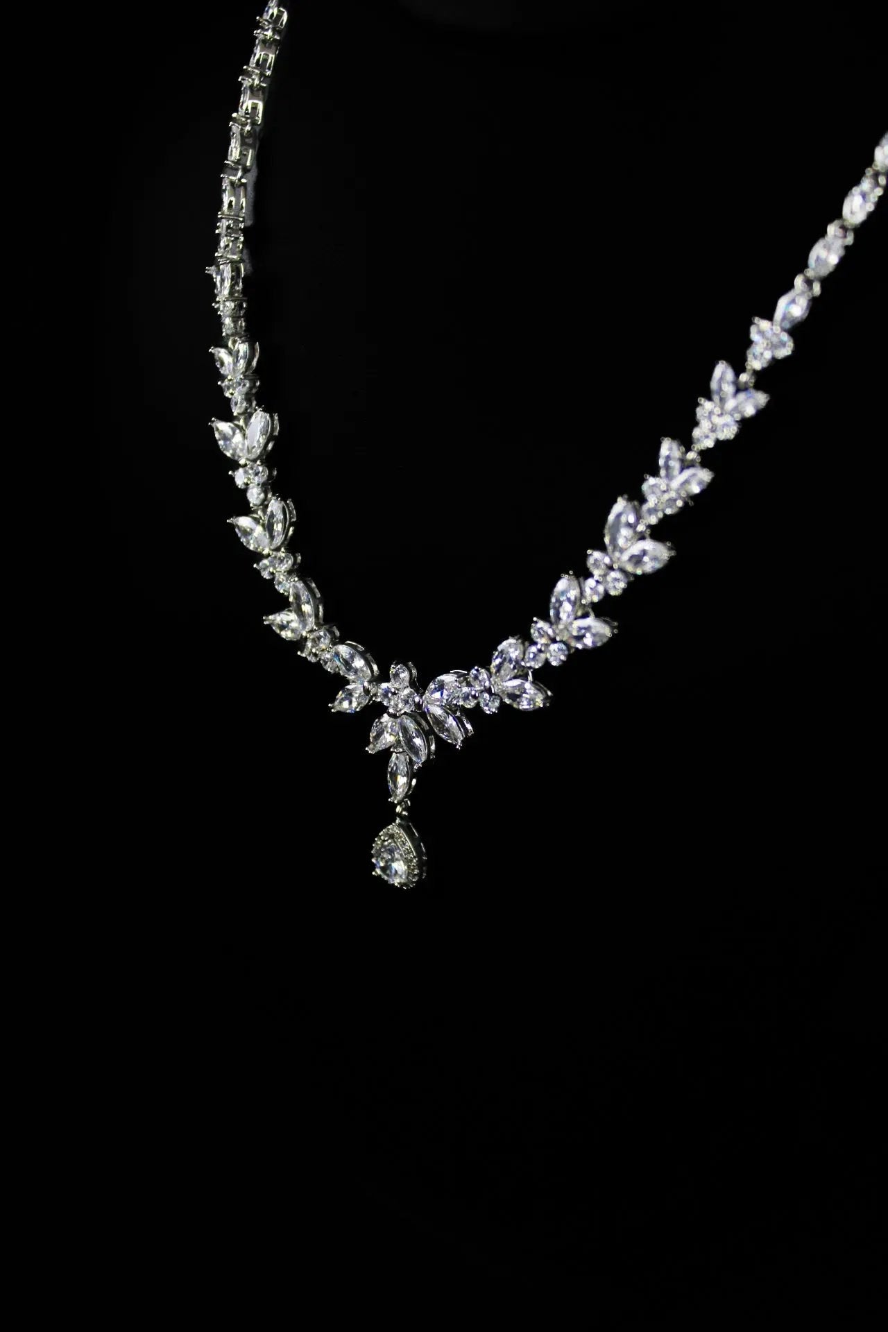 QUIET LUXURY 3 Pieces Set - Stellar Sparque